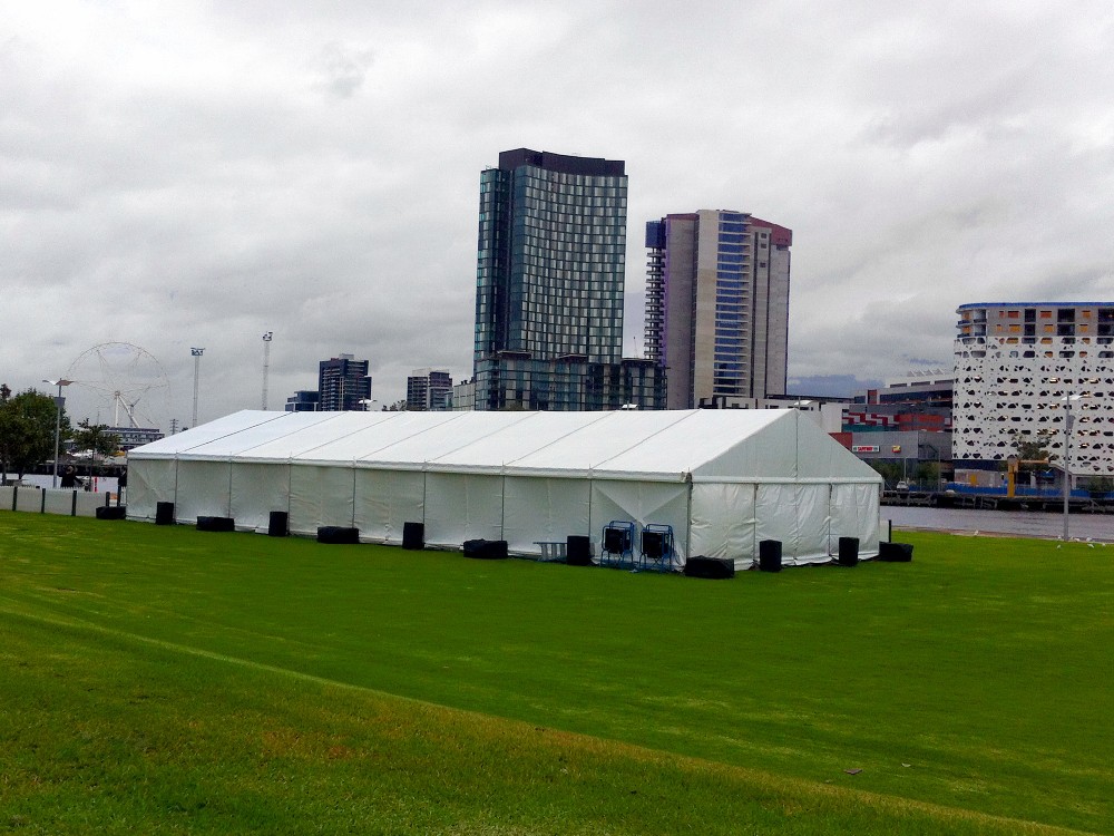 Party Tent 10x 24m